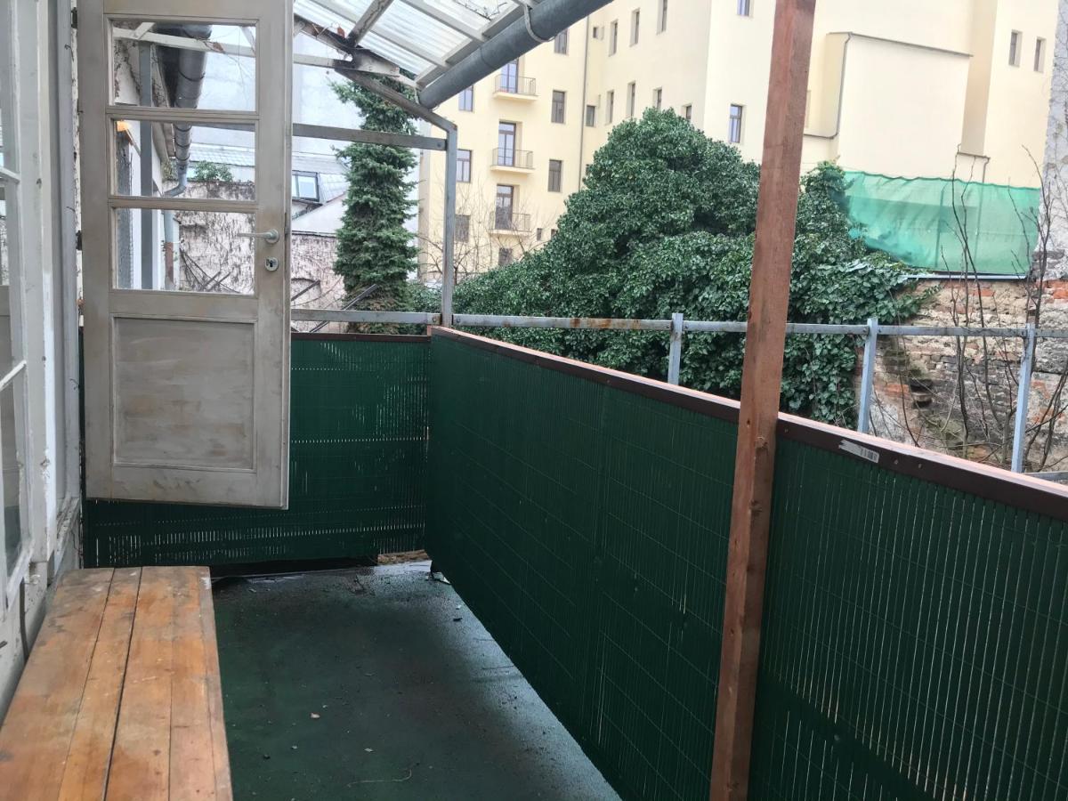 Old Town Apartments S12 ออลอโมตซ์ ภายนอก รูปภาพ