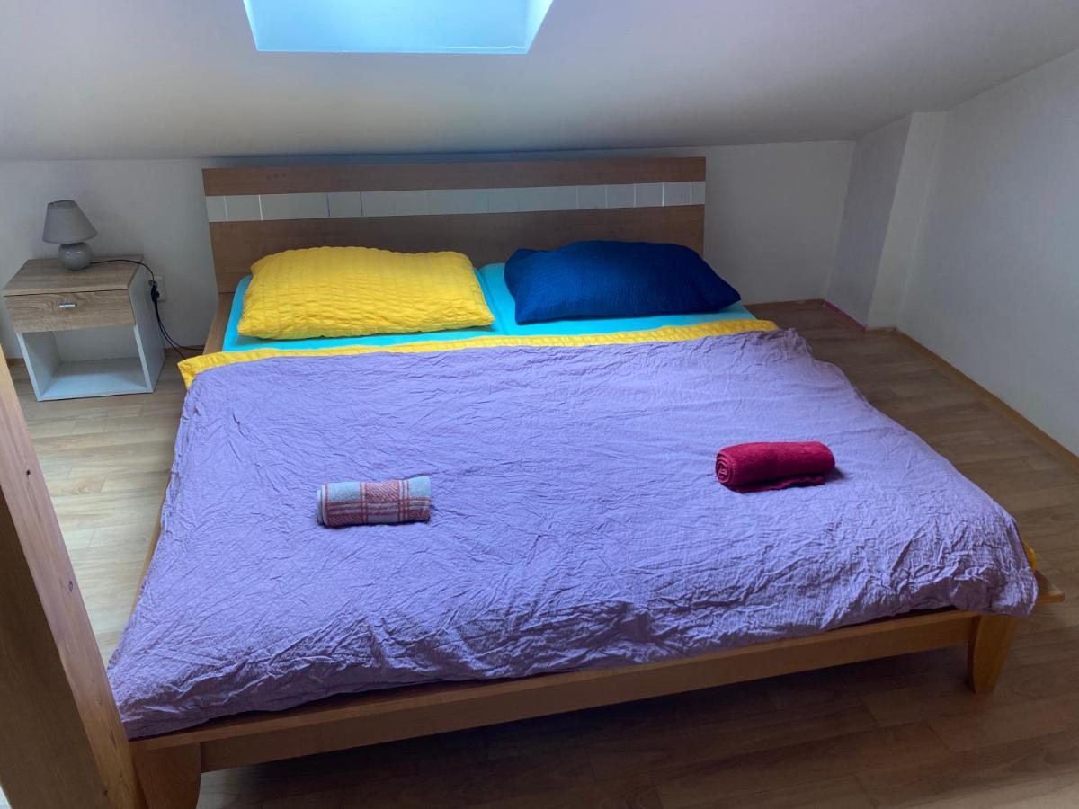 Old Town Apartments S12 ออลอโมตซ์ ภายนอก รูปภาพ